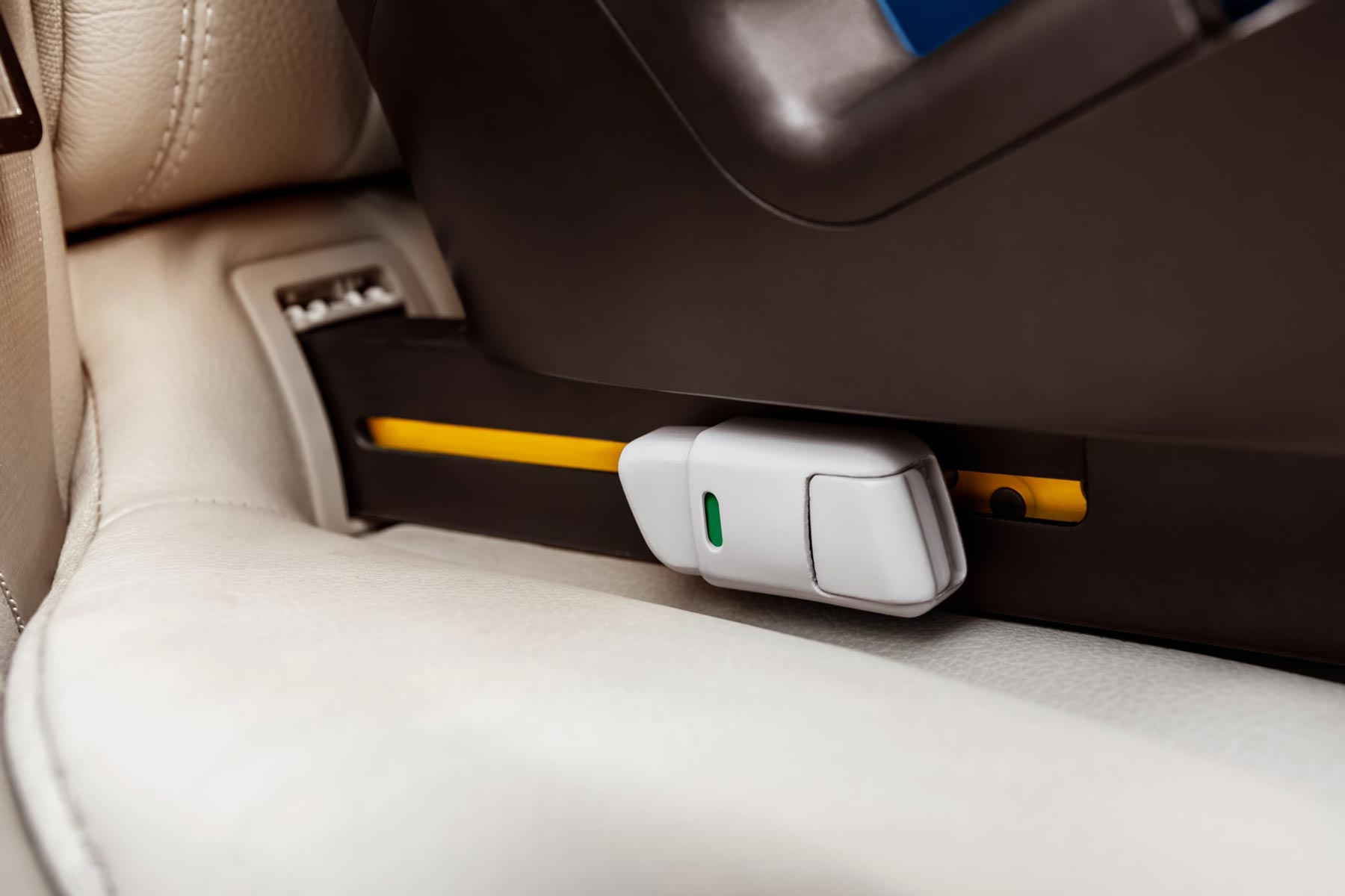 Installazione-seggiolino-isofix Installazione-seggiolino-isofix