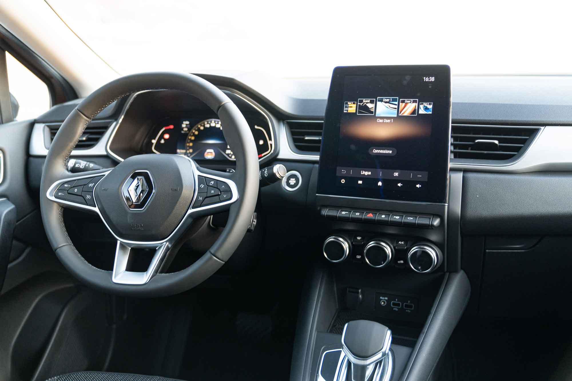 Interni Renault Captur Hybrid Interni Renault Captur Hybrid