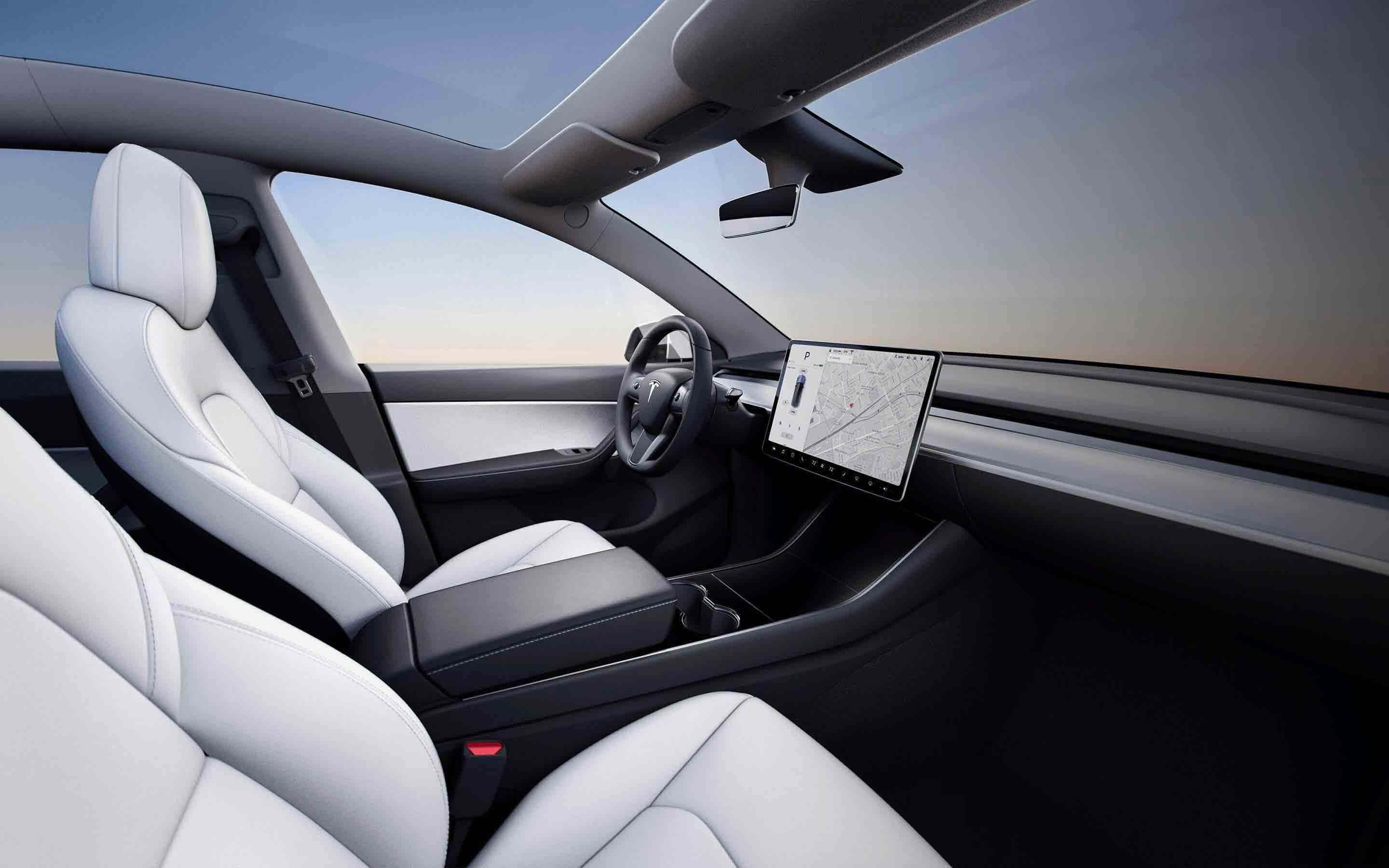 Interni Tesla Model Y Interni Tesla Model Y