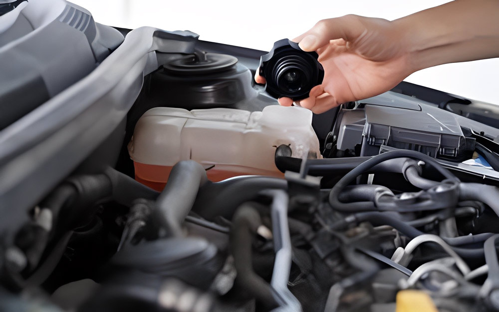 Liquido Raffreddamento Motore: a cosa serve e dove si compra