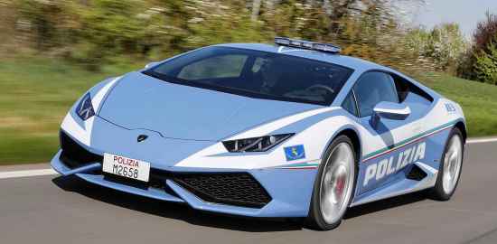 Lamborghini Huracán e Polizia Stradale: un binomio ad alte prestazioni dedicato alle emergenze dei cittadini