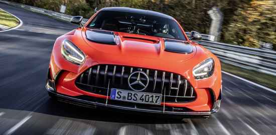 Mercedes record al Nurburgring: La AMG GT abbassa di un secondo e mezzo il tempo sul giro!