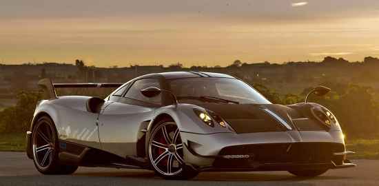 Pagani Automobili - Una futura leggenda